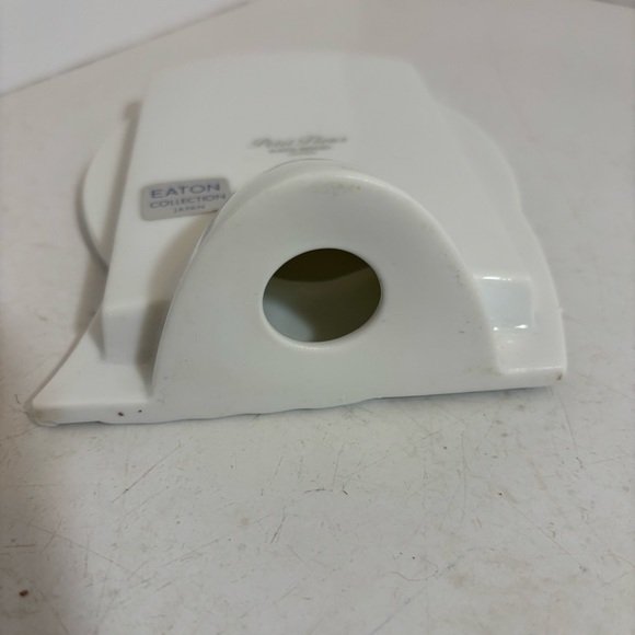 🛍️3/$30‎ Vintage Eaton collection Japan Kato Kogei white ceramic photo frame - Picture 7 of 12